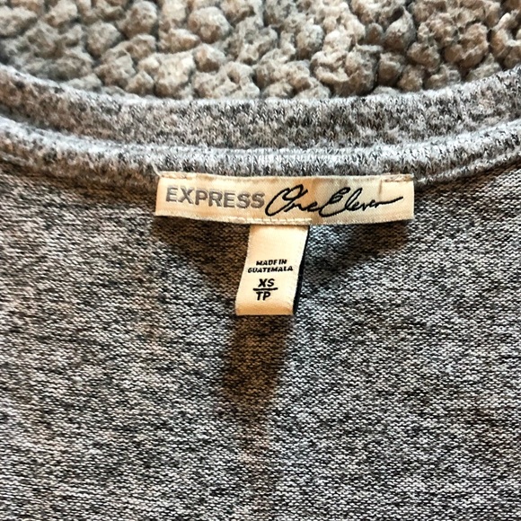 EXPRESS ONE ELEVEN women’s top size XS - Picture 3 of 3
